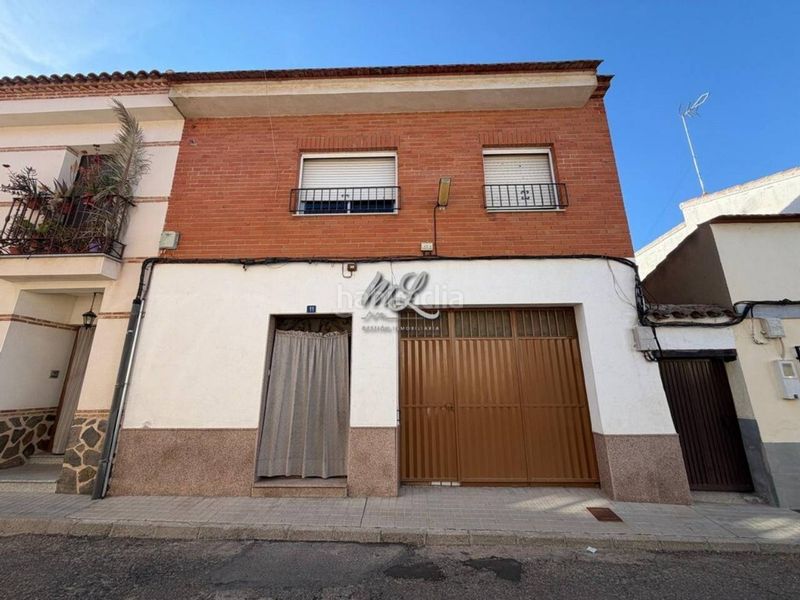 Foto d99c230e-d5ef-4dcf-8efe-151b78d87da0. Casa adossada amb calefacció aparcament a Sonseca