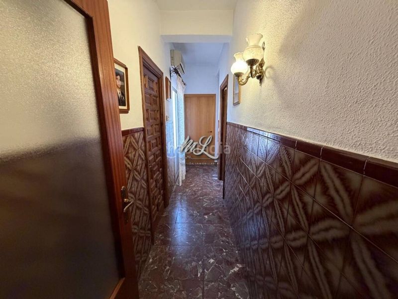 Foto f97cc586-e63a-4a20-943a-9f4c3f231916. Casa adossada amb calefacció aparcament a Sonseca
