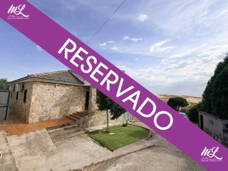 Chalet  Calle badajoz. Se vende chalet independiente en palomeque