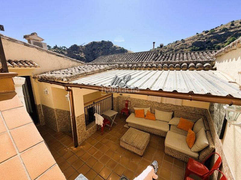 Foto 0df010c2-7678-47db-b39d-5df64f70d93e. Casa adossada amb calefacció a Casco Histórico Toledo