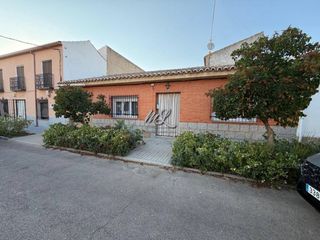 Maison jumelée  Calle parra. Marín lara vende casa  sonseca