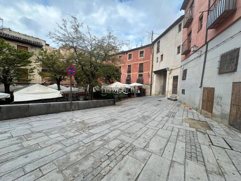 Foto 518b2932-2bfc-48b6-b7a8-d78f7a4646a7. Miete geschäftsraum in Casco Histórico Toledo