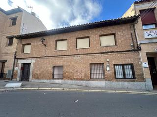 Casa  Real. Marín lara vende casa solariega en ajofrín