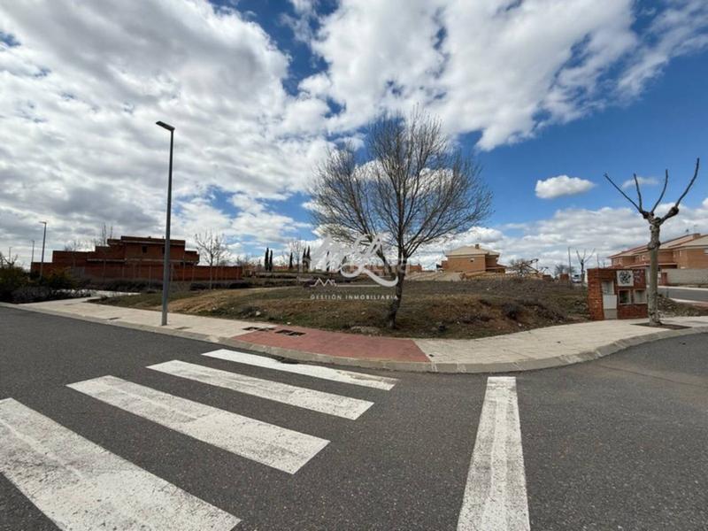 Foto 2eb9943c-bb1c-42c4-bafe-6713f7039b00. Terreno residencial parcela en venta en Nambroca