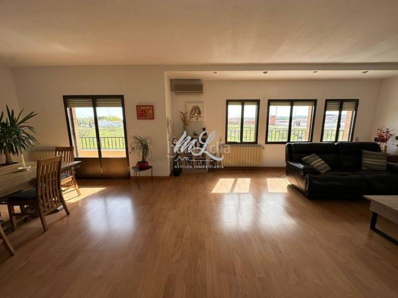 Foto 9adb2352-53de-4589-9d30-bf991975c7c8. Casa  unifamiliar en venta en sonseca en Orgaz