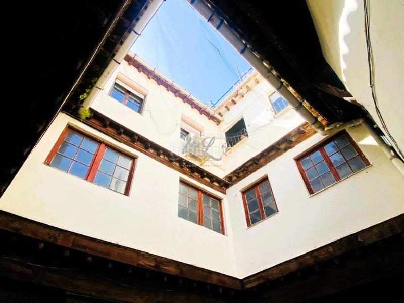 Foto a91b01ef-e7a2-4a14-ad44-f5bce3e0db9f. Casa a Casco Histórico Toledo