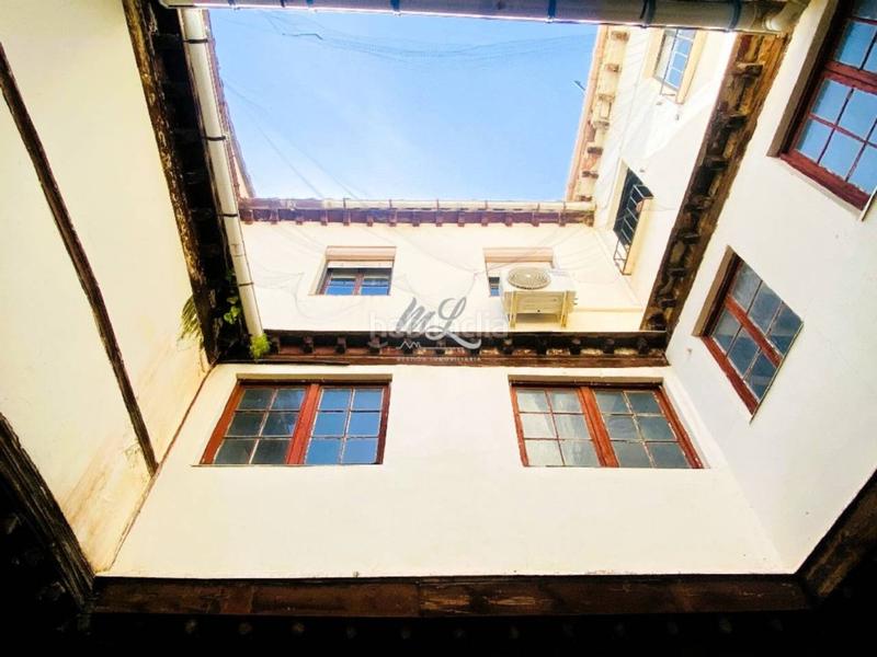 Foto e2bfd541-c215-45df-882a-fb37bf0877da. Casa a Casco Histórico Toledo