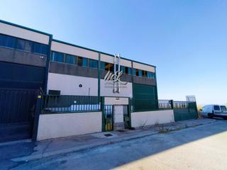 Nau industrial  Industrial sector 18. Nave comercial en venta en nambroca