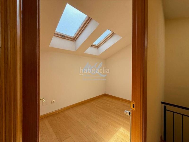 Foto 1a70d54f-4816-4f68-85e4-71cd55ca4219. Duplex avec chauffage parking piscine dans Avenida Europa-San Antón Toledo