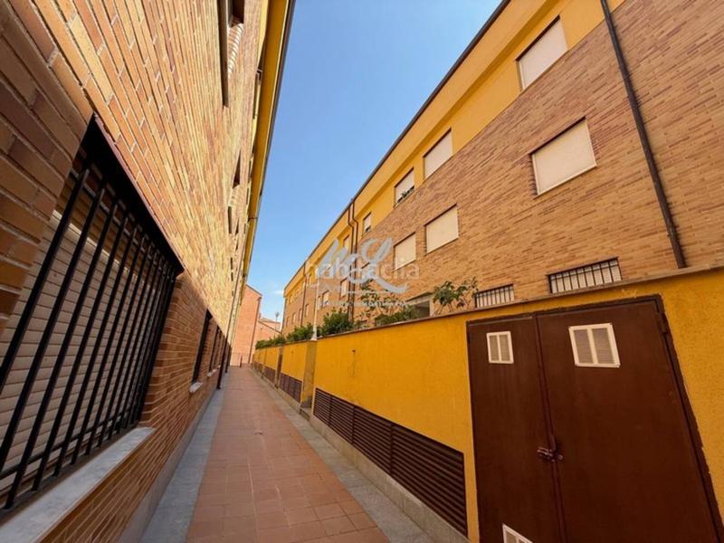 Foto 89731eb8-121f-41c2-b000-5d7ab05e1ce6. Duplex avec chauffage parking piscine dans Avenida Europa-San Antón Toledo