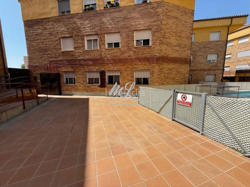 Foto cc3fd12c-0920-4254-8688-de30ff6759b8. Duplex avec chauffage parking piscine dans Avenida Europa-San Antón Toledo