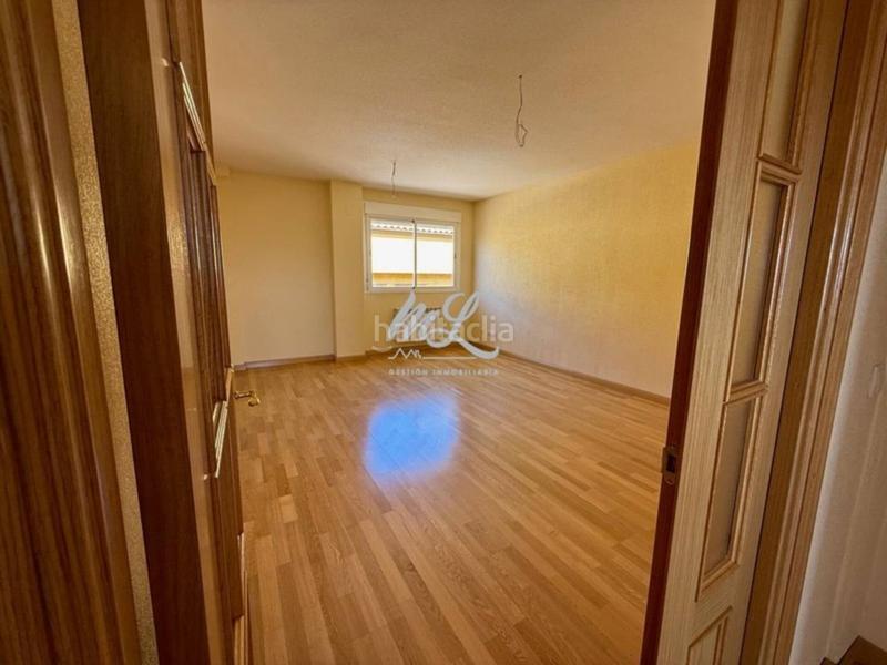 Foto e65d4c7b-2f25-4b97-832f-52954e8cad0e. Duplex avec chauffage parking piscine dans Avenida Europa-San Antón Toledo