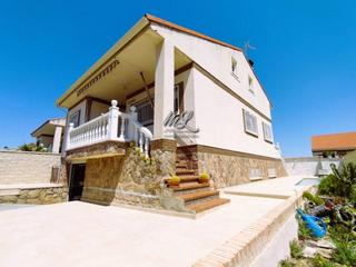 Chalet  Cantarranas. En venta chalet independiente en las ventas de retamosa