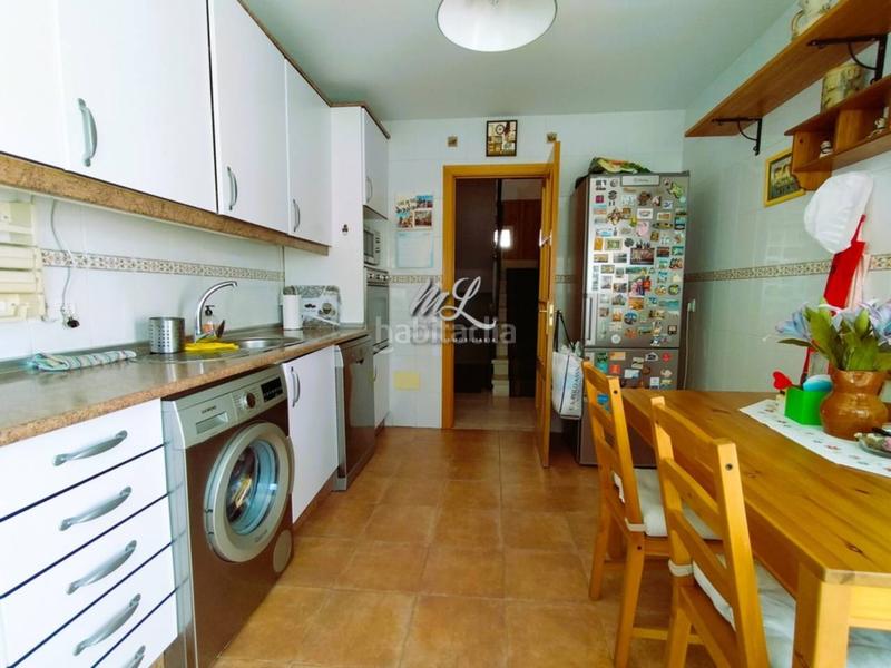 Foto a506ada4-56ee-47ae-a5b8-eb386146060b. Xalet amb calefacció aparcament piscina a Ventas de Retamosa (Las)