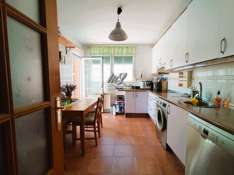 Foto c8af6365-3444-4030-8253-dfff64730e25. Xalet amb calefacció aparcament piscina a Ventas de Retamosa (Las)