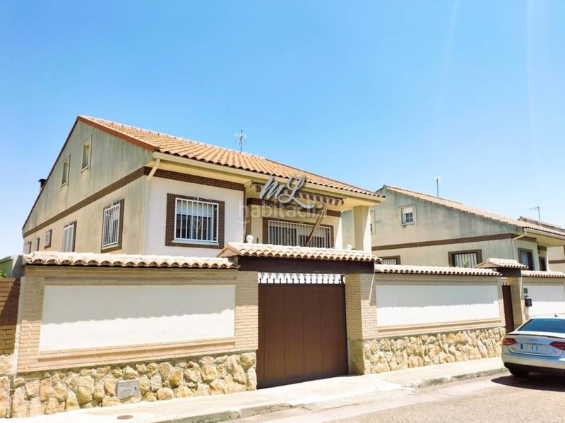 Foto d87f1929-909b-4dc9-ac83-ec86d46ff1db. Xalet amb calefacció aparcament piscina a Ventas de Retamosa (Las)