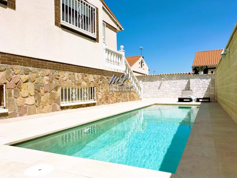 Foto ebbca3bc-0137-47c4-82c1-0769213e7fa3. Xalet amb calefacció aparcament piscina a Ventas de Retamosa (Las)