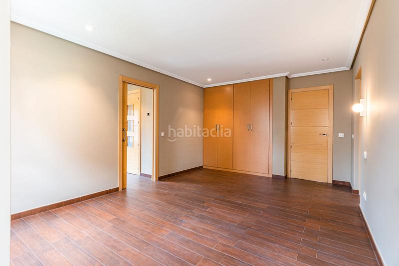 Foto b4f8b88d-c020-4d47-8891-e15ae7768384. Casa chalet independiente estación en Colonia Torrelodones