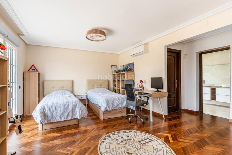 Foto 6d4a59e1-e9b4-4183-b0f9-261bdb730087. Chalet  independiente en Molino de la Hoz en Rozas de Madrid (Las)