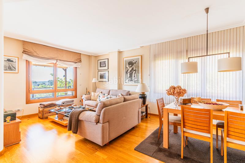 Foto 986b45d1-169f-4c8a-8dce-555a5ea82394. Chalet with heating parking pool in El Monte Torrelodones