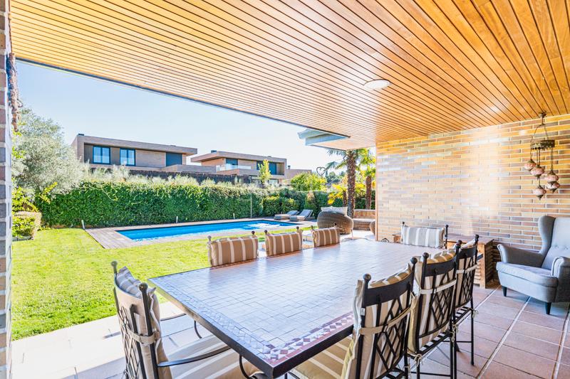 Foto 0305e8f9-d437-49c9-9d45-b4ea132a13f6. Chalet avec chauffage parking piscine dans El Cantizal Rozas de Madrid (Las)