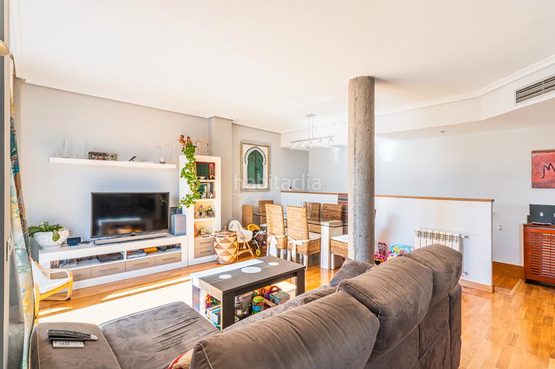 Foto 27ca39cf-6229-41e9-94f3-86db72773279. Ático -dúplex en Europolis en Europolis Rozas de Madrid (Las)