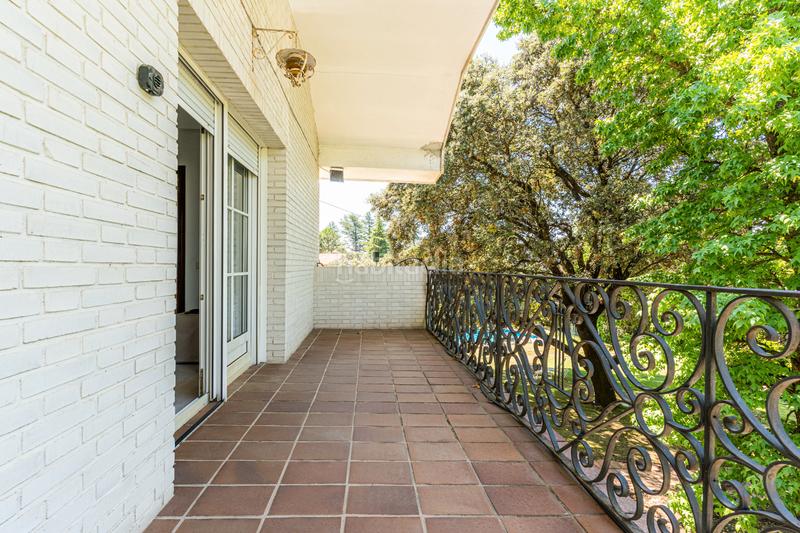 Foto 0c452669-8fd2-40dd-b51b-a5f2b6a2c686. Chalet with heating parking pool in Las Marías Torrelodones