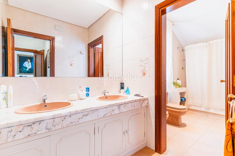 Foto ec56db42-c00f-45fa-9cd4-c82e5dc75bcb. Chalet with heating parking pool in Las Marías Torrelodones