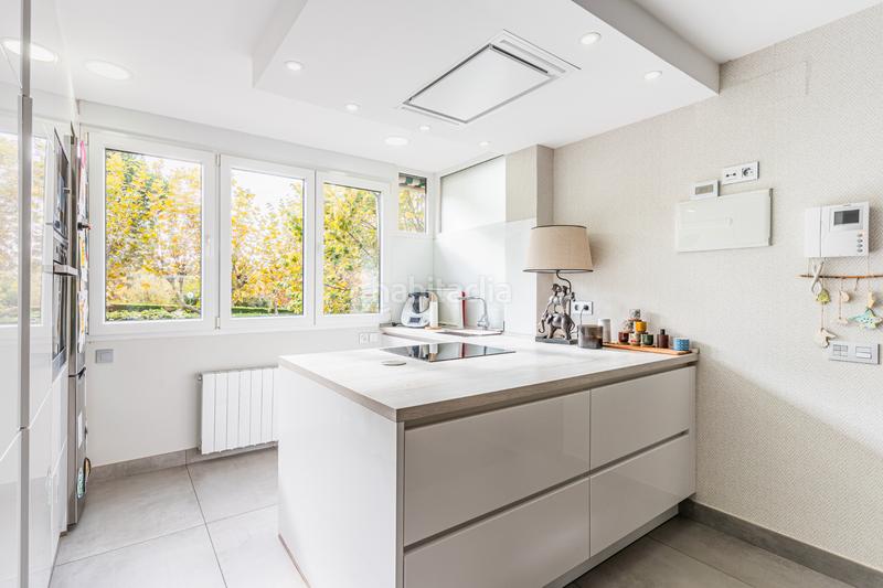 Foto b5602c62-cd4e-4825-aed0-654a99821efe. Reihenhaus mit heizung parking pool in El Pinar-Punta Galea Rozas de Madrid (Las)