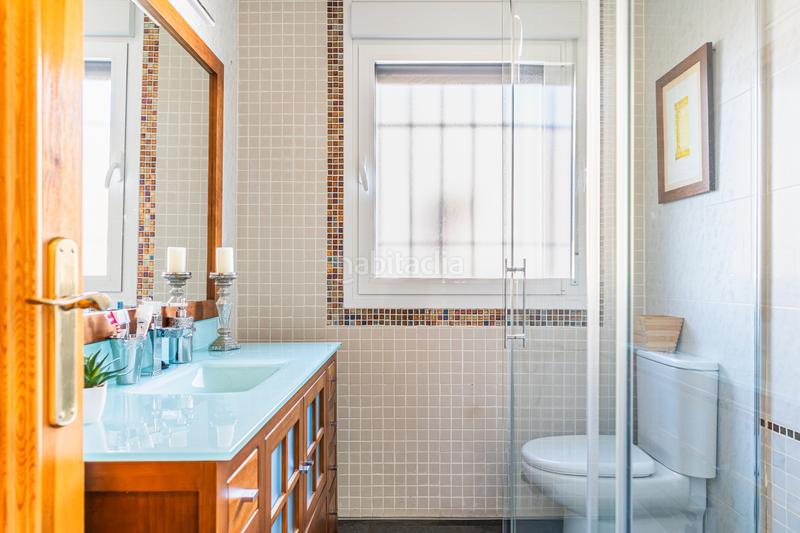 Foto 03d54cb9-7461-48c7-8550-1a75b582e981. Casa bifamiliare con riscaldamento parcheggio piscina in Rozas de Madrid (Las)