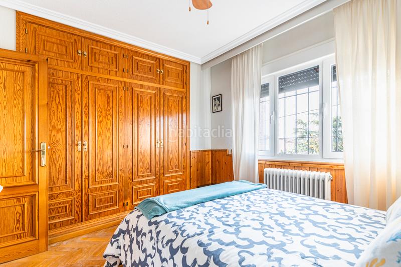 Foto ab7a8b41-8afb-4912-a5d2-50d097cb430f. Casa bifamiliare con riscaldamento parcheggio piscina in Rozas de Madrid (Las)