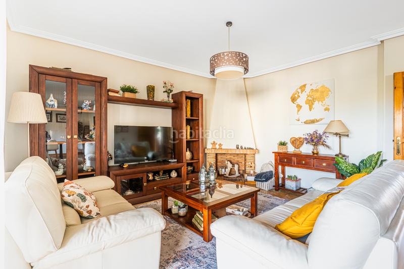 Foto ee90f302-9ada-4e9a-b906-a03191d600be. Casa bifamiliare con riscaldamento parcheggio piscina in Rozas de Madrid (Las)