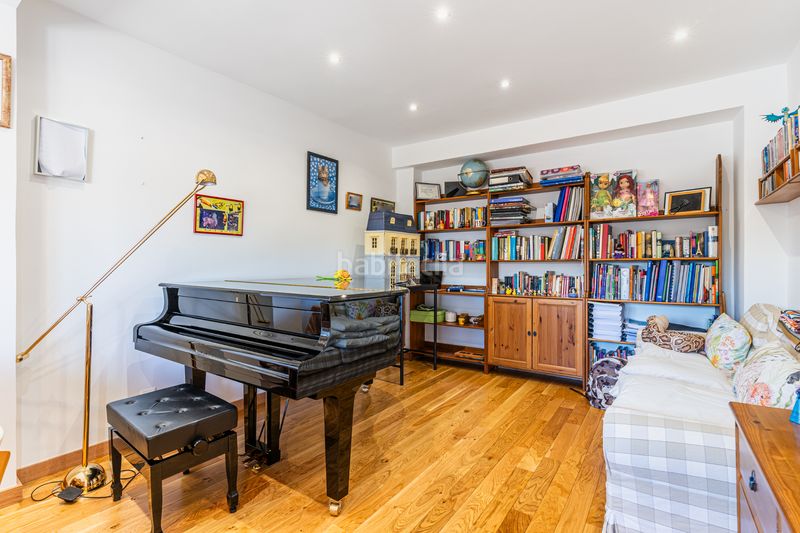 Foto a137544f-fb65-405c-a69c-3e64802538a2. Casa aparellada amb calefacció aparcament piscina a Rozas de Madrid (Las)