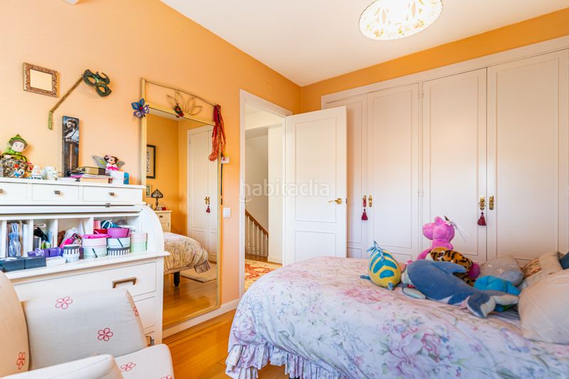 Foto d7bf1b14-5583-4e0e-8379-b589777e5fbf. Casa aparellada amb calefacció aparcament piscina a Rozas de Madrid (Las)