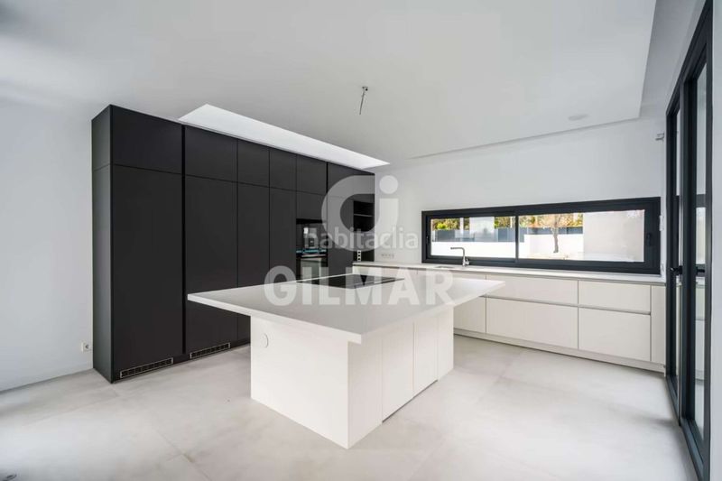 Foto 02722326-c102-4191-8824-0ce7d8a7bd98. Xalet amb calefacció piscina a Club de Golf Rozas de Madrid (Las)