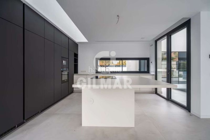 Foto d87cf7d6-f317-4084-9751-ce8179425e4c. Xalet amb calefacció piscina a Club de Golf Rozas de Madrid (Las)