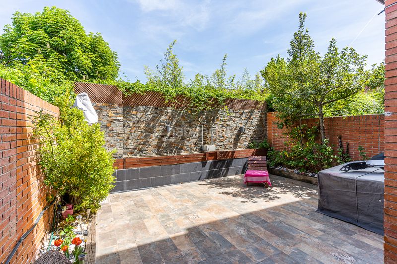 Foto d0e7eed7-8b81-4924-9834-824b7f9b1ec8. Casa adossada amb calefacció aparcament piscina a Rozas de Madrid (Las)