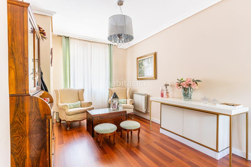 Foto dabbb8d6-c1ff-48d5-82e8-ce612be50c1a. Casa adossada amb calefacció aparcament piscina a Rozas de Madrid (Las)