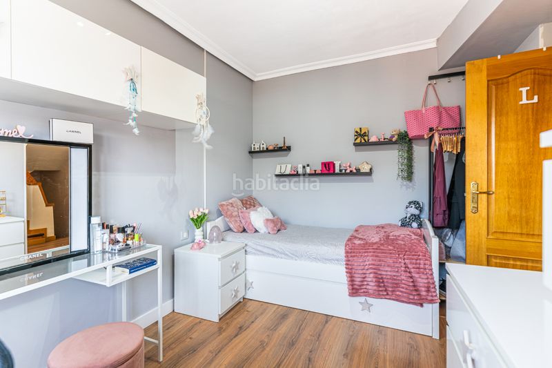 Foto efa94639-a867-4235-b895-37c423b76df2. Casa adossada amb calefacció aparcament piscina a Rozas de Madrid (Las)