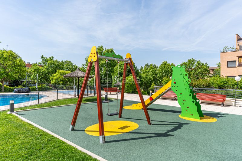 Foto 0f61ef51-ed6f-4571-b765-1a7a2d535770. Appartamento con riscaldamento piscina in El Cantizal Rozas de Madrid (Las)