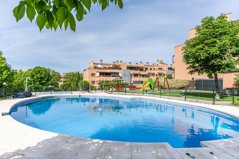 Foto 108524b2-5b59-49be-8743-fad9765f983b. Appartamento con riscaldamento piscina in El Cantizal Rozas de Madrid (Las)