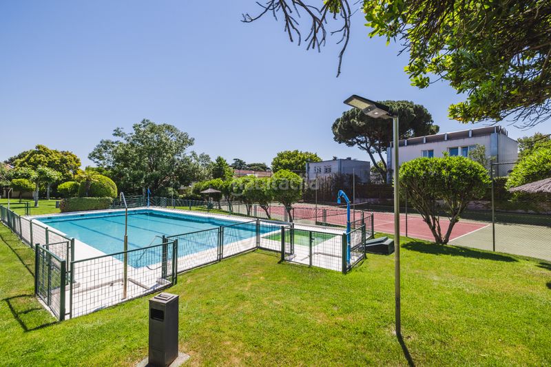 Foto 272052d4-a797-4360-9014-dd84eaff708b. Xalet amb calefacció aparcament piscina a Marazuela-El Torreón Rozas de Madrid (Las)