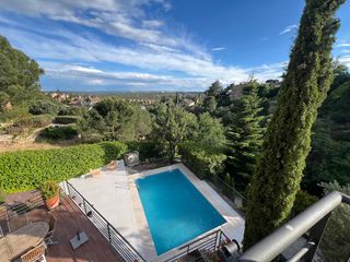 Xalet a Marazuela-El Torreón. Exclusivo chalet con piscina