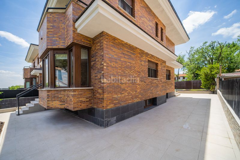 Foto e84b04e5-e322-40ce-86ca-51e5090e865a. Casa aparellada amb calefacció aparcament piscina a Rozas de Madrid (Las)
