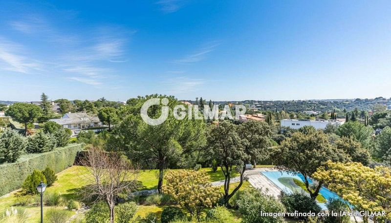 Foto a86cb1c8-7d78-4c8f-a9c6-35583eda679e. Xalet amb calefacció aparcament piscina a Molino de la Hoz Rozas de Madrid (Las)