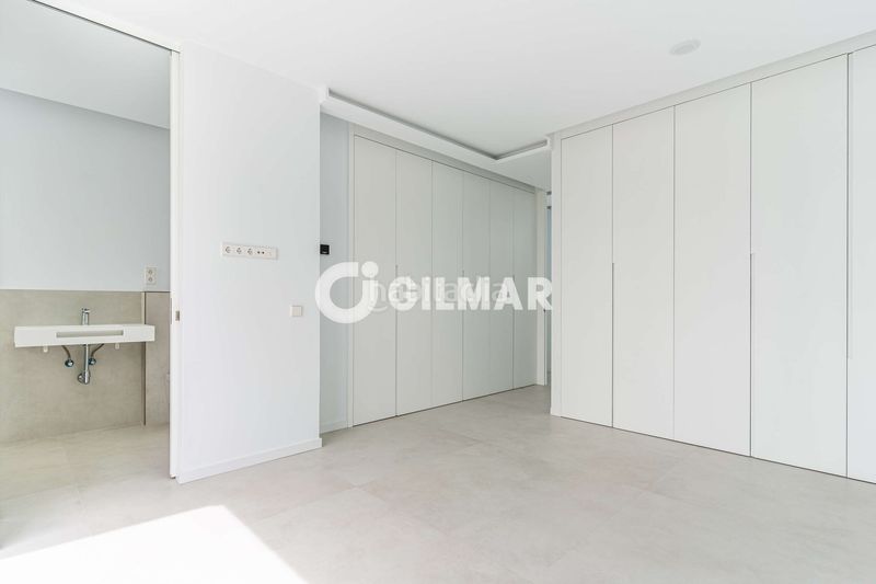 Foto 29fcb7f1-9a96-4a65-a6ed-6d7172d4d40a. Chalet avec chauffage parking piscine dans Club de Golf Rozas de Madrid (Las)