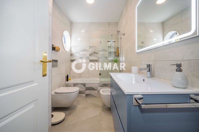 Foto 08b179cb-531d-43ce-bb80-1d70430ff1e1. Chalet with heating parking pool in Club de Golf Rozas de Madrid (Las)