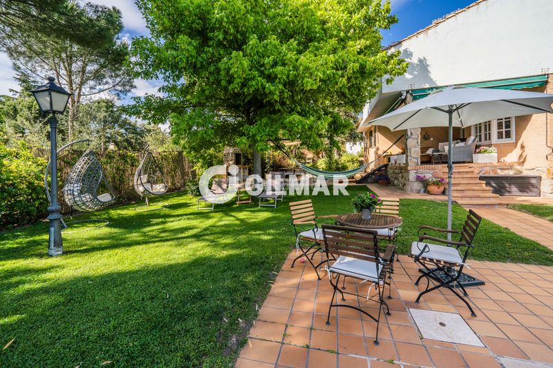 Foto 96387eca-7f2d-48ab-aa8a-6ba5cde8bdfd. Chalet with heating parking pool in Club de Golf Rozas de Madrid (Las)