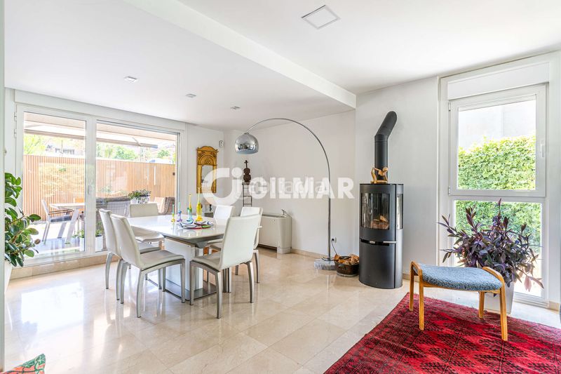 Foto 4265a6bb-fb84-493c-868c-9351767633fd. Chalet avec chauffage parking piscine dans Montecillo Rozas de Madrid (Las)