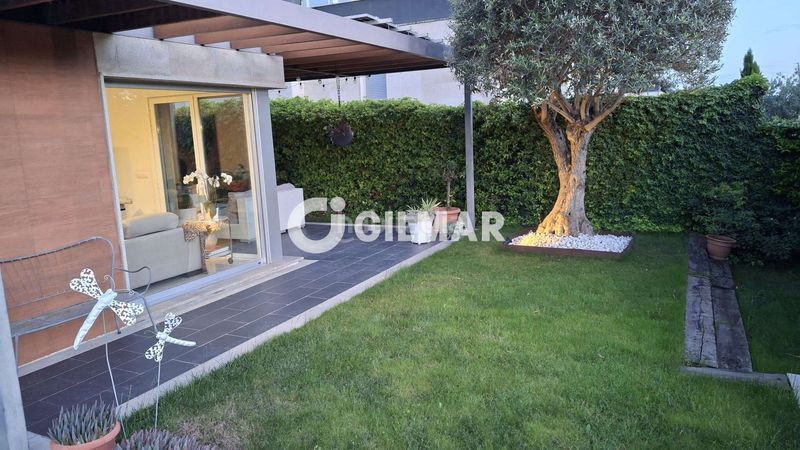 Foto 465c6819-5b95-4b1f-a681-651e80cb03ee. Chalet avec chauffage parking piscine dans Montecillo Rozas de Madrid (Las)